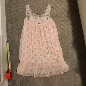 NEW* Beautiful PINK DANIEL JEANS flower design / embroidered dress